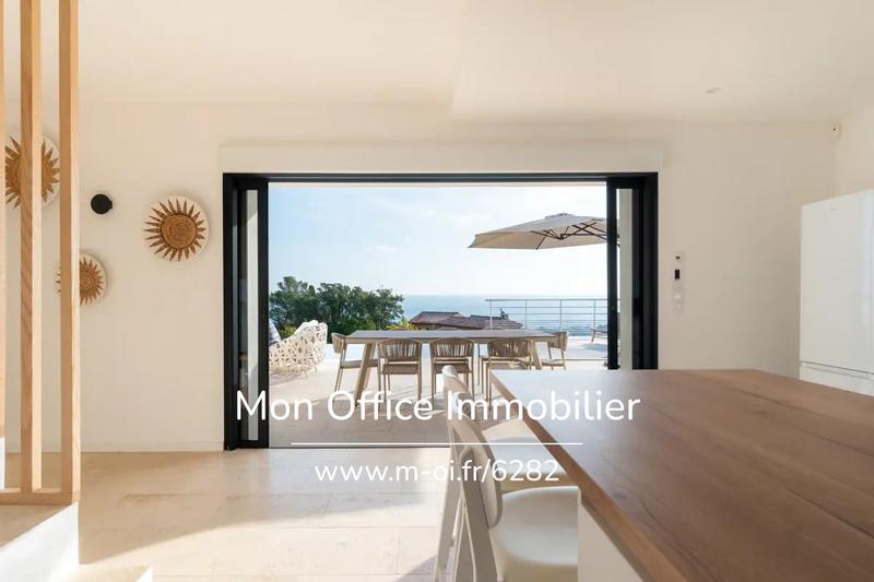 Maison - 128 m² - 6 pièces