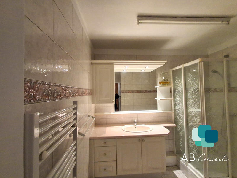 Appartement - 71 m² - 5 pièces