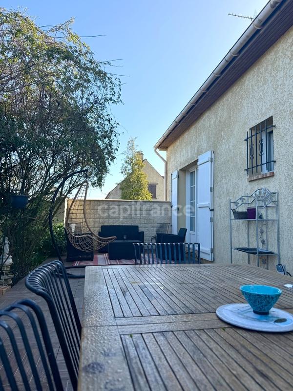 Maison - 115 m² - 6 pièces