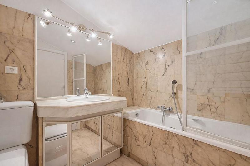 Duplex - 145 m² - 4 pièces