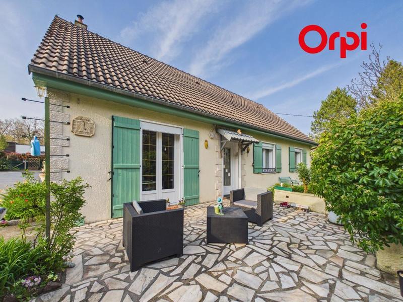 Maison - 105 m² - 5 pièces