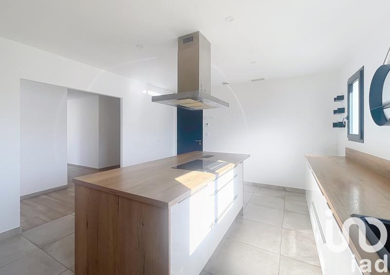 Maison - 140 m² - 4 pièces