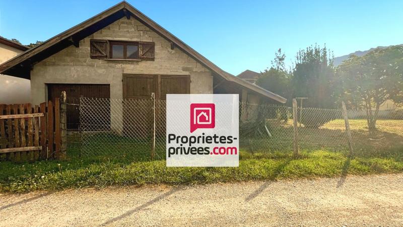 Terrain constructible - 1 029 m²