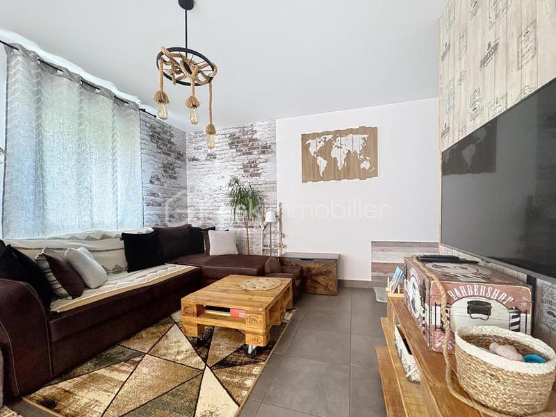 Maison - 89 m² - 4 pièces