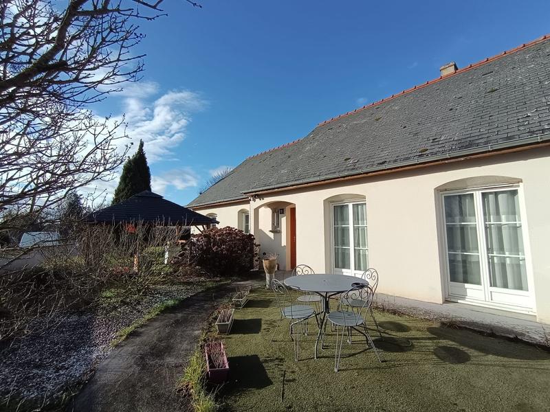 Maison traditionnelle - 120 m² - 6 pièces