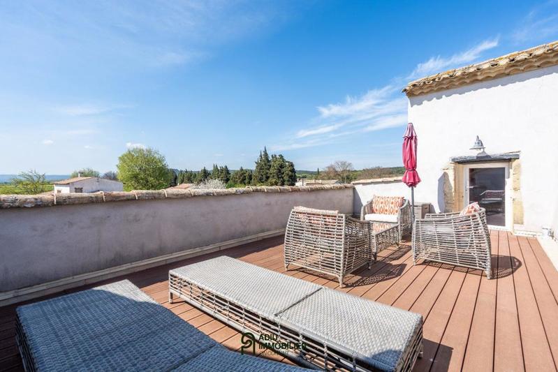 Mas - 350 m² - 9 pièces