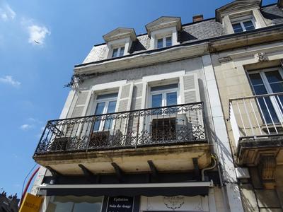 Local commercial - 4 pièces