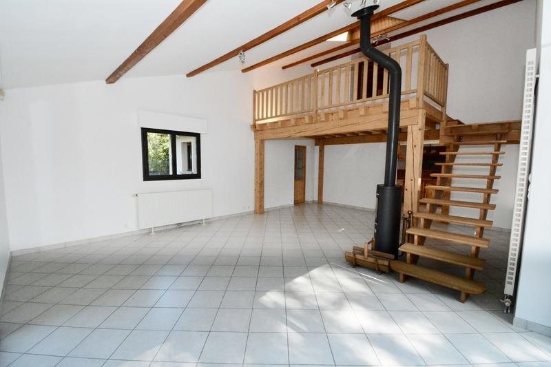 Maison - 195 m² - 6 pièces