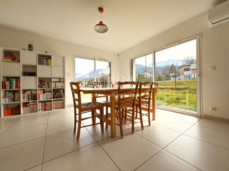 Maison - 129 m² - 6 pièces