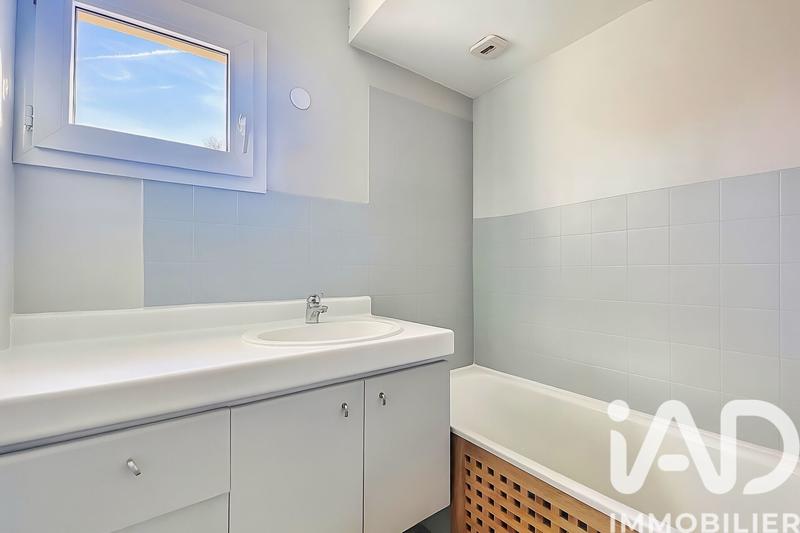 Appartement - 79 m² - 4 pièces