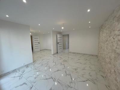 Appartement - 120 m² - 4 pièces