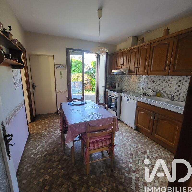 Maison - 105 m² - 5 pièces