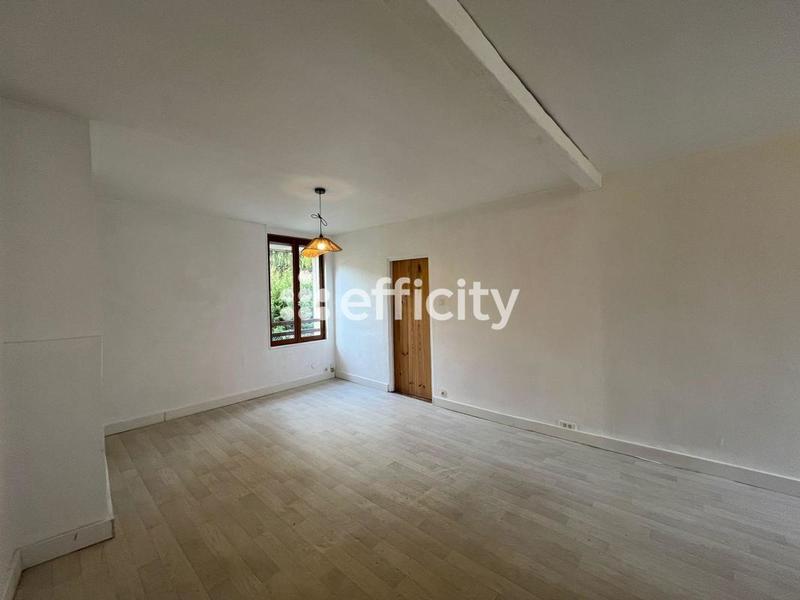 Maison - 76 m² - 4 pièces