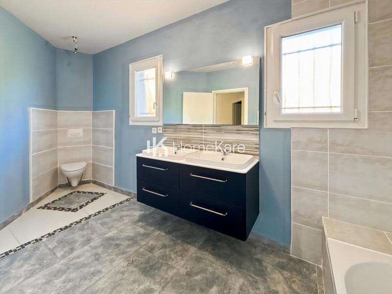 Maison - 150 m² - 5 pièces