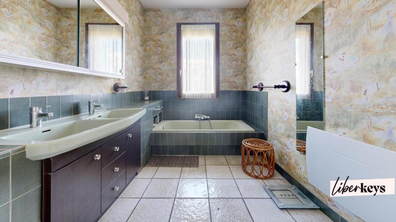 Maison - 101 m² - 5 pièces