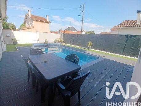 Maison de maîtres - 200 m² - 9 pièces