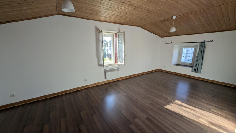 Maison - 84 m² - 4 pièces