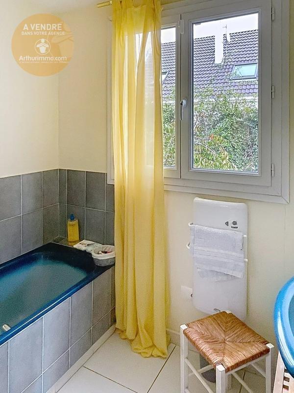 Maison - 107 m² - 5 pièces