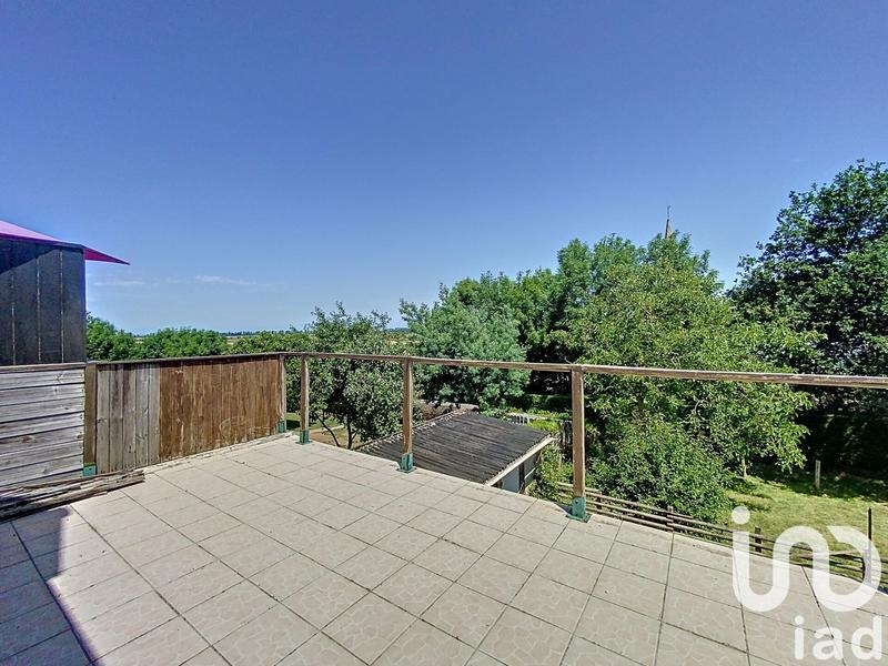 Maison - 95 m² - 5 pièces