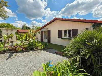 Maison - 324 m² - 13 pièces