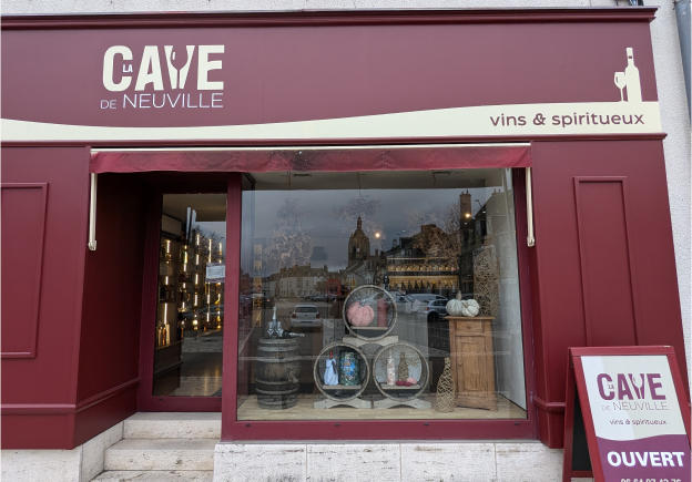 Cave de Neuville