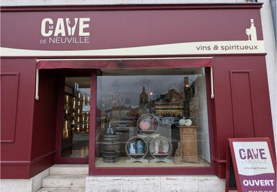 Cave de Neuville