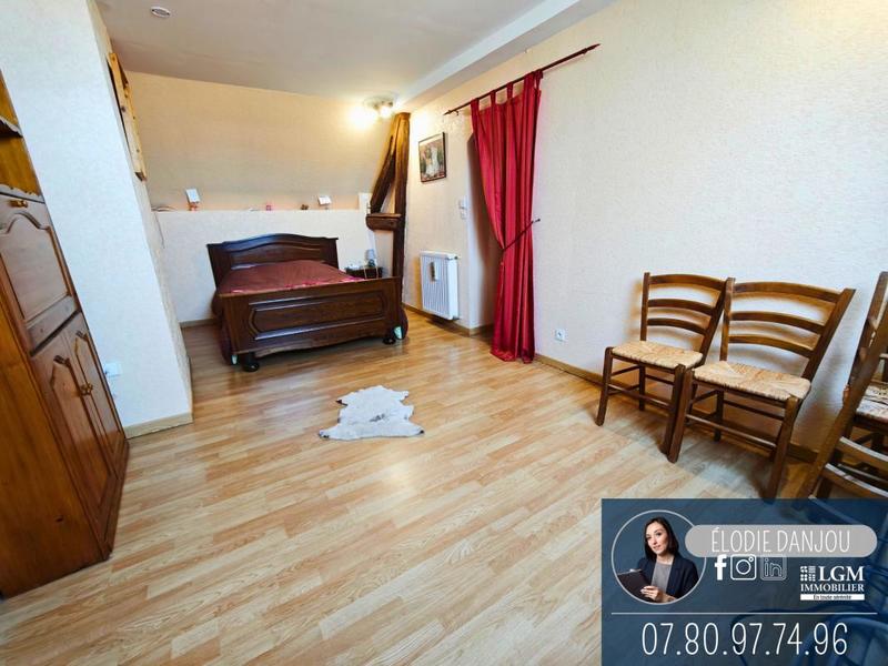 Maison - 170 m² - 5 pièces