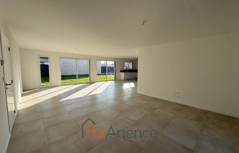 Maison - 150 m² - 4 pièces