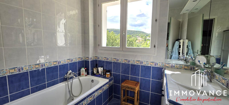 Maison - 127 m² - 4 pièces