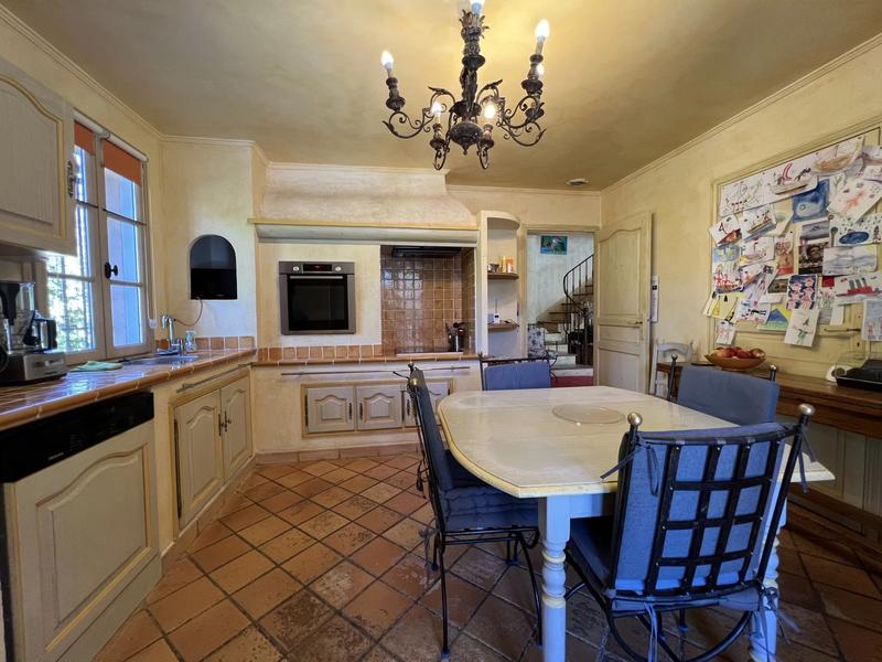 Villa - 160 m² - 5 pièces