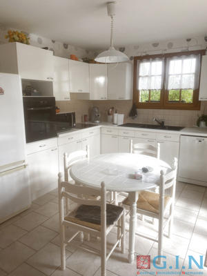 Maison - 136 m² - 7 pièces