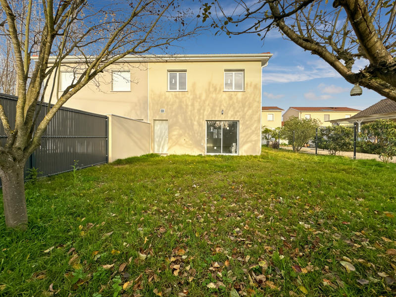 Maison - 100 m² - 4 pièces