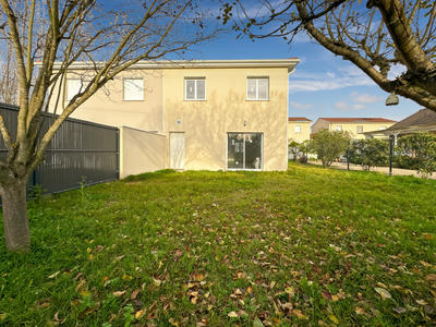 Maison - 100 m² - 4 pièces