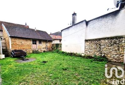 Maison de ville - 100 m² - 5 pièces