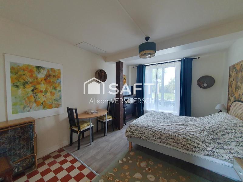 Maison - 410 m² - 9 pièces