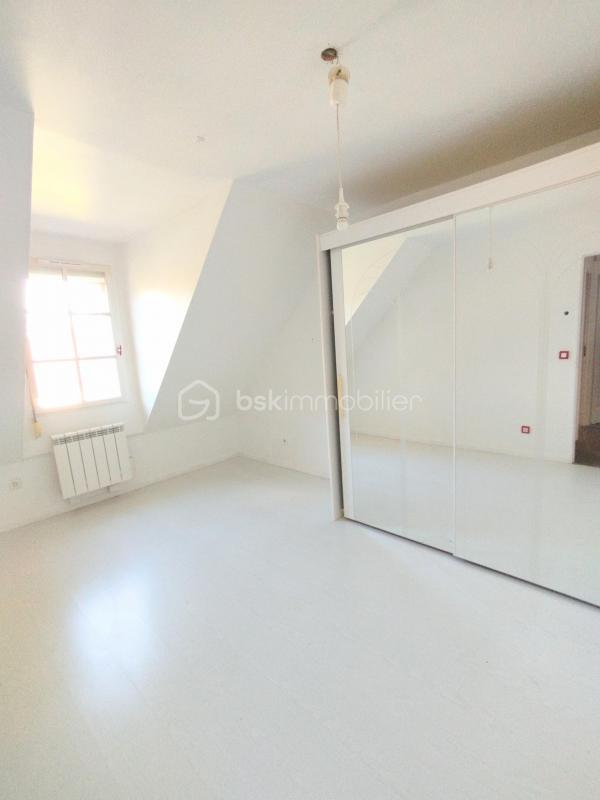 Maison traditionnelle - 117 m² - 5 pièces