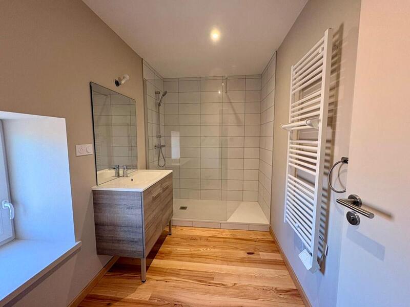 Corps de ferme - 75 m² - 3 pièces