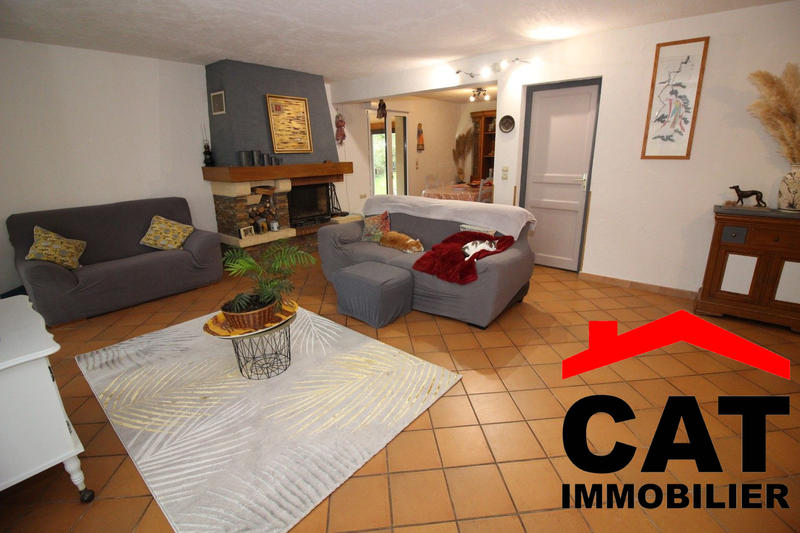 Maison - 191 m² - 8 pièces