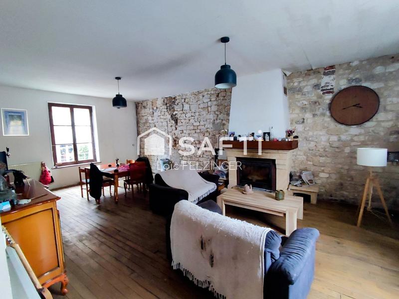 Maison - 240 m² - 6 pièces