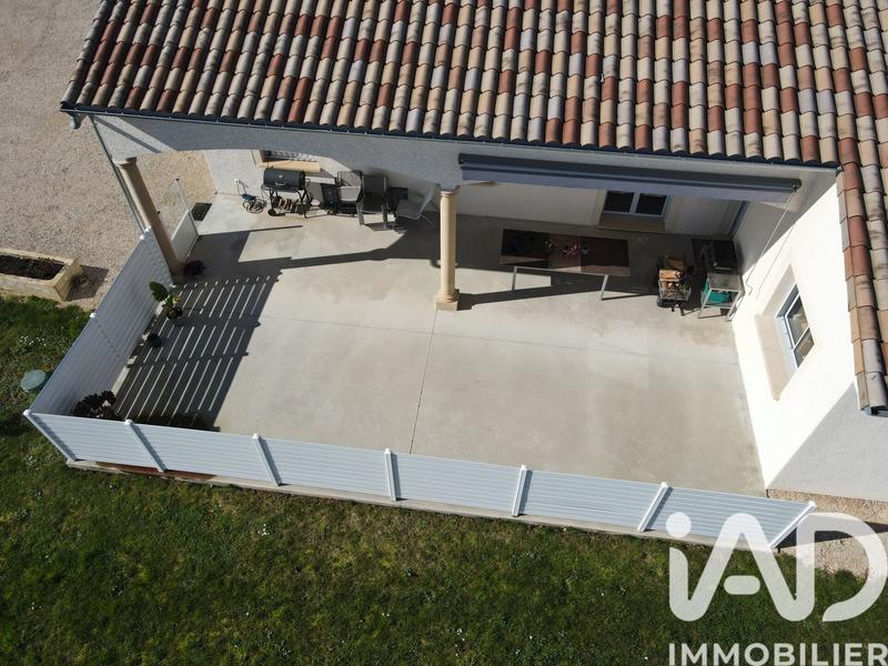 Maison - 122 m² - 5 pièces