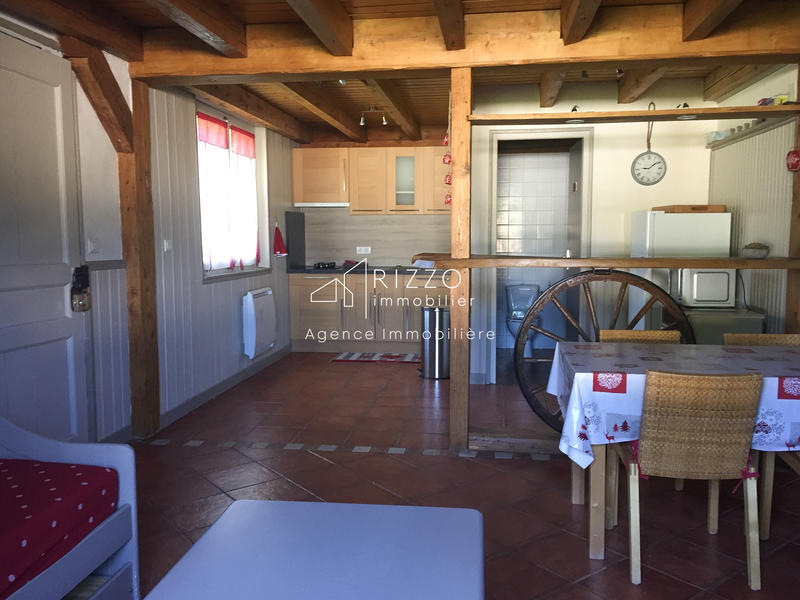 Maison - 192 m² - 8 pièces