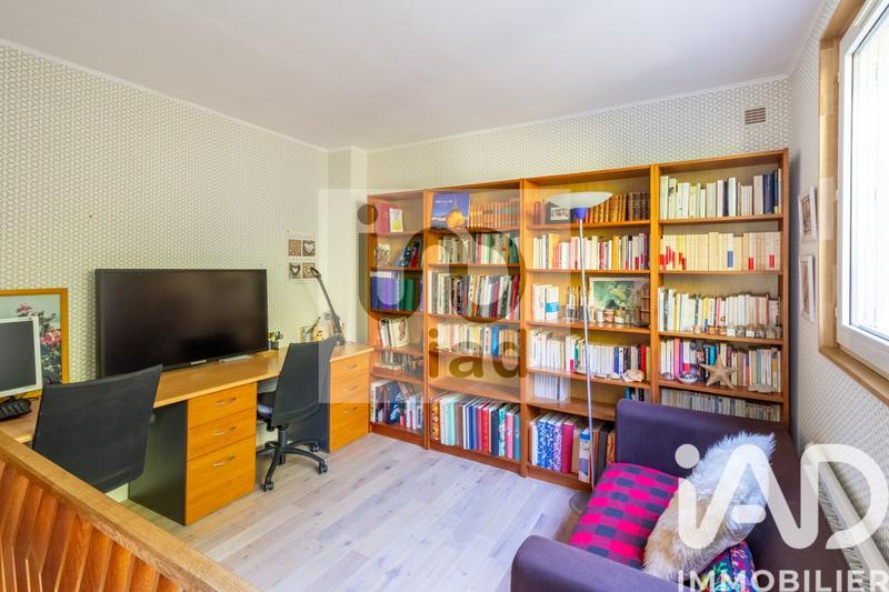 Maison - 138 m² - 6 pièces