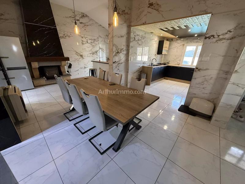 Maison - 148 m² - 5 pièces