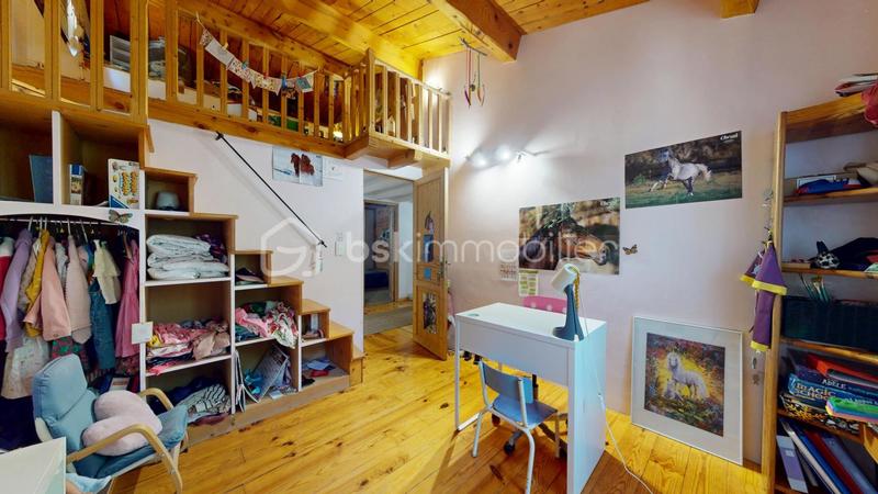 Maison traditionnelle - 136 m² - 5 pièces