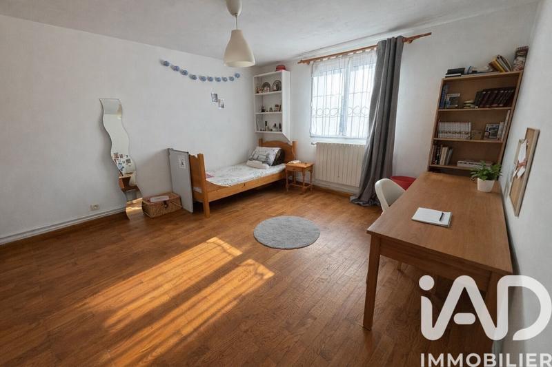 Maison - 126 m² - 8 pièces