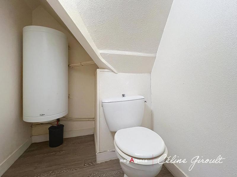 Maison en pierre - 80 m² - 3 pièces