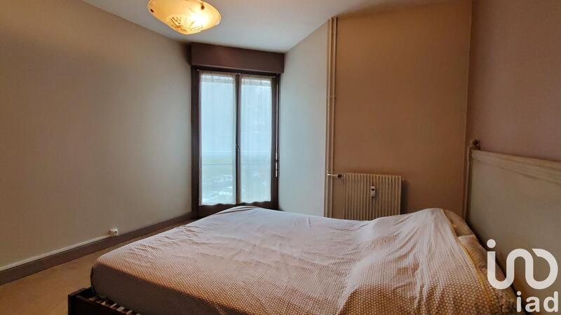 Appartement - 92 m² - 5 pièces