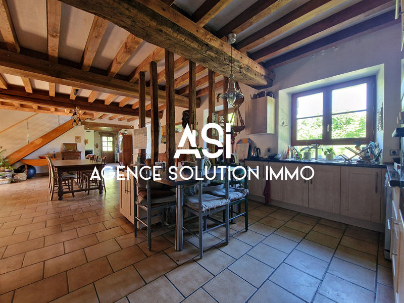 Maison - 182 m² - 6 pièces