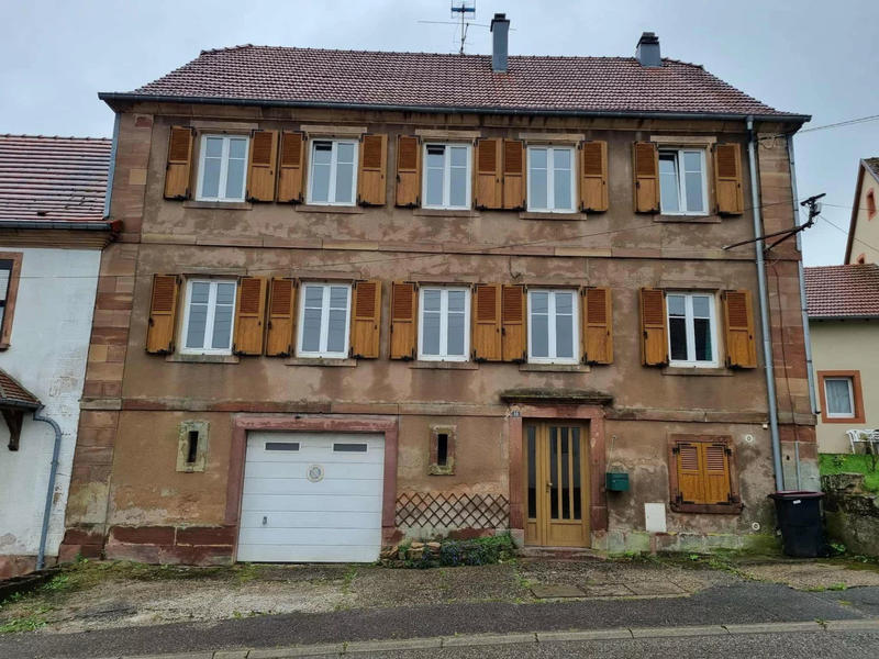 Maison - 198 m² - 10 pièces