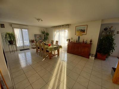 Maison - 108 m² - 5 pièces